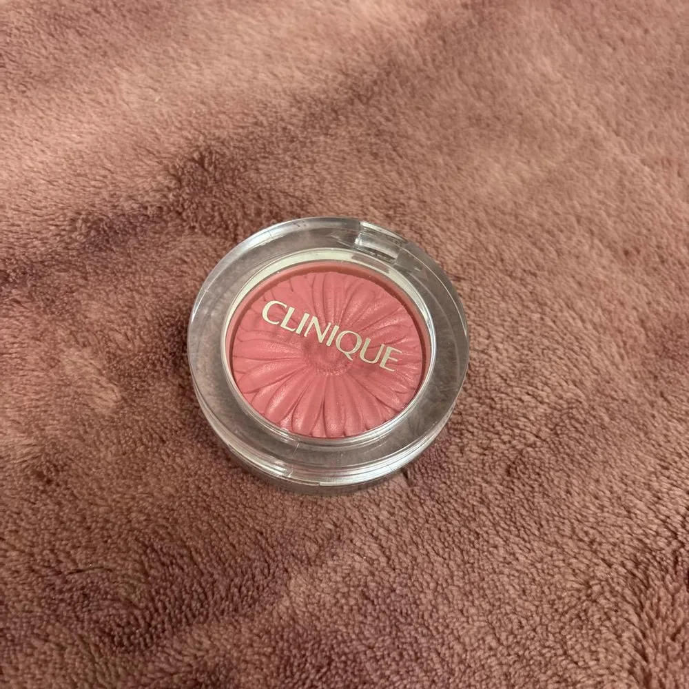 CLINIQUE クリニーク チーク