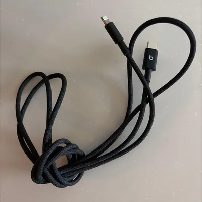 【Beats純正】USB-C to Lightningケーブル 1.5m