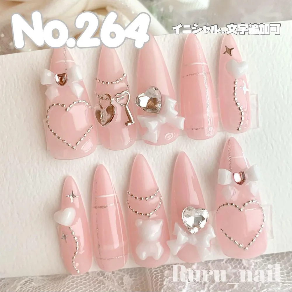 【現品】ネイルチップ♡ピンク 量産型地雷韓国ワンホンイニシャルキラキラガーリー