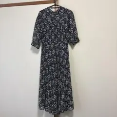 花柄 ロングワンピース ブラックM