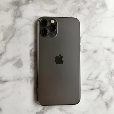 Apple 【 iPhone 11 Pro 】本体