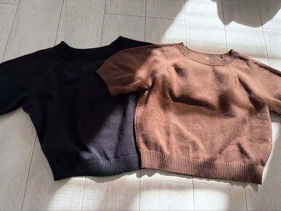เสื้อถักคอกลมแขนสั้น coca coca