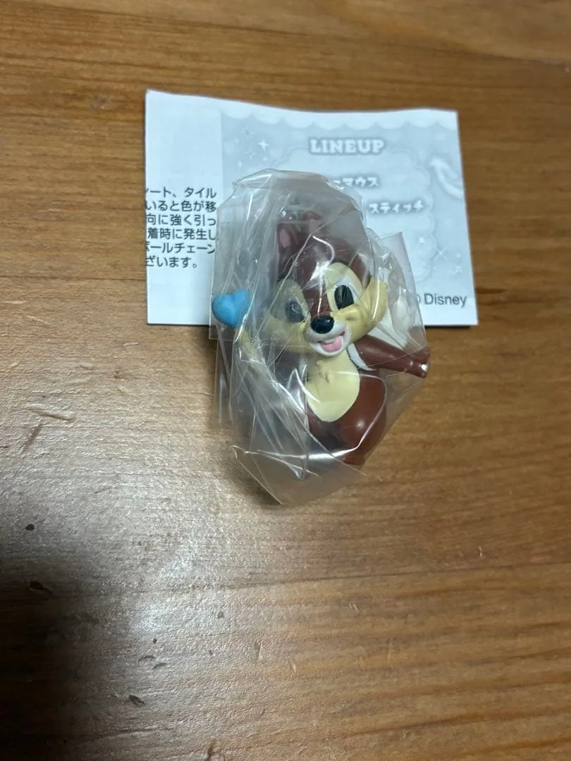 ディズニー ガチャガチャ エンジェルスイング チップ