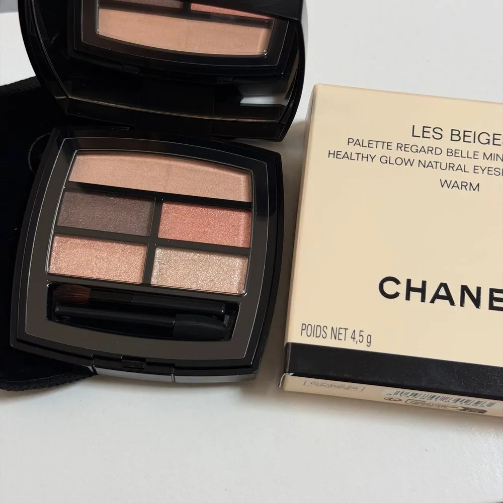 CHANEL レベージュパレットルガール ウォーム