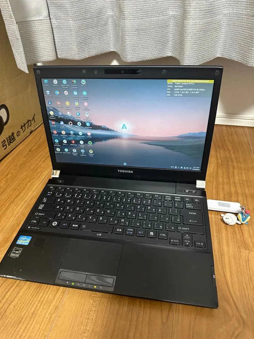 TOSHIBA R731/C Core i5 メモリ4GB ssd128 W11