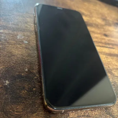 Apple iPhone 11 Pro ゴールド 本体