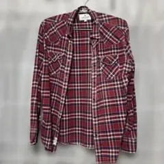 チェックシャツ