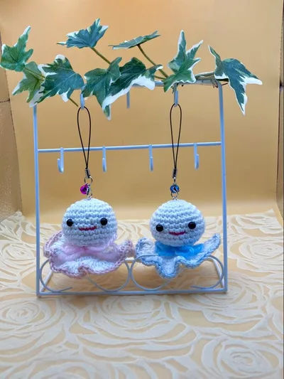 ハンドメイド あみぐるみ ストラップ 2個セット