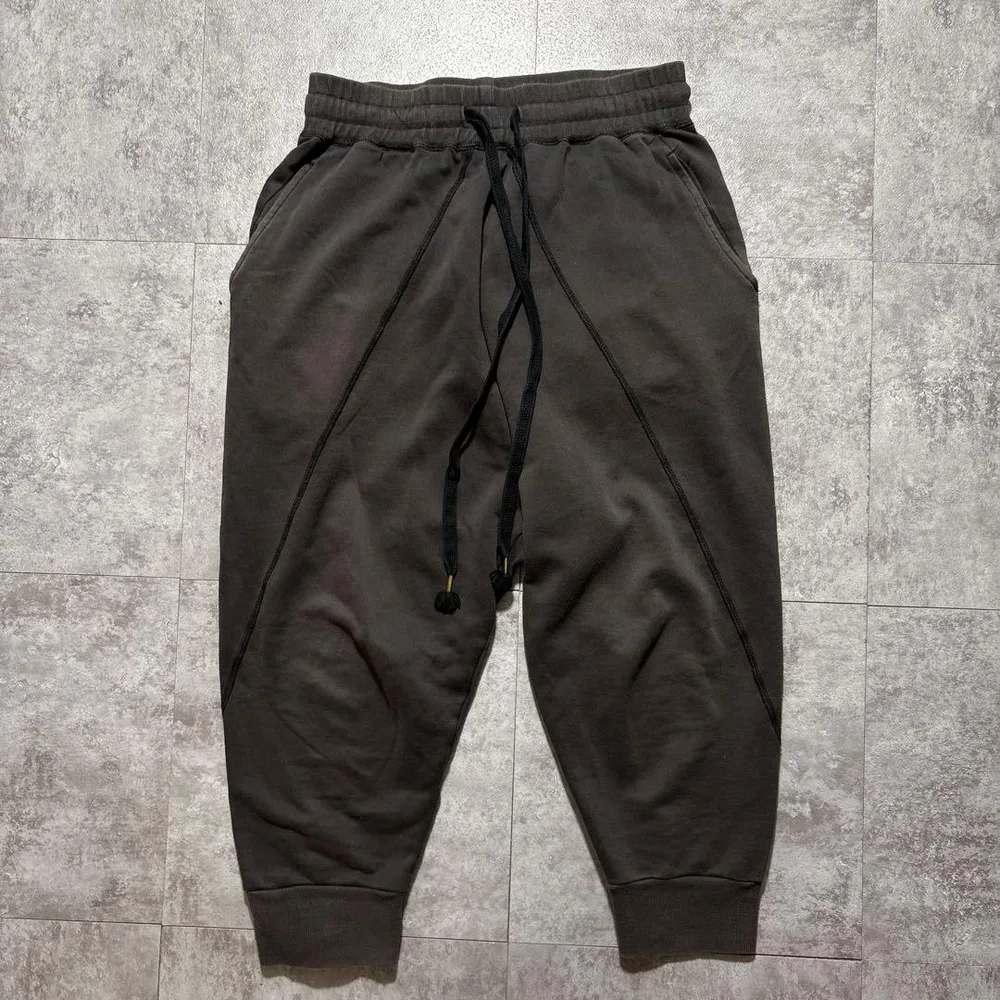 10s The Viridi-anne cropped sweat pants