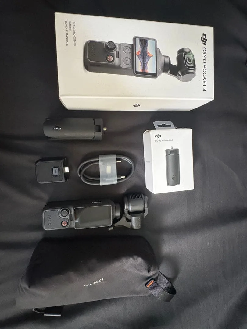 DJI Osmo Pocket 4 スタンダードコンボ ミニ三脚付きフィルム付き