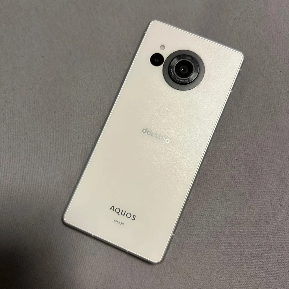 SHARP AQUOS R8 SH-52D 256GB SIMフリー 1