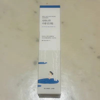 新品 ROUNDLAB 白樺水分サンクリーム 日焼け止め