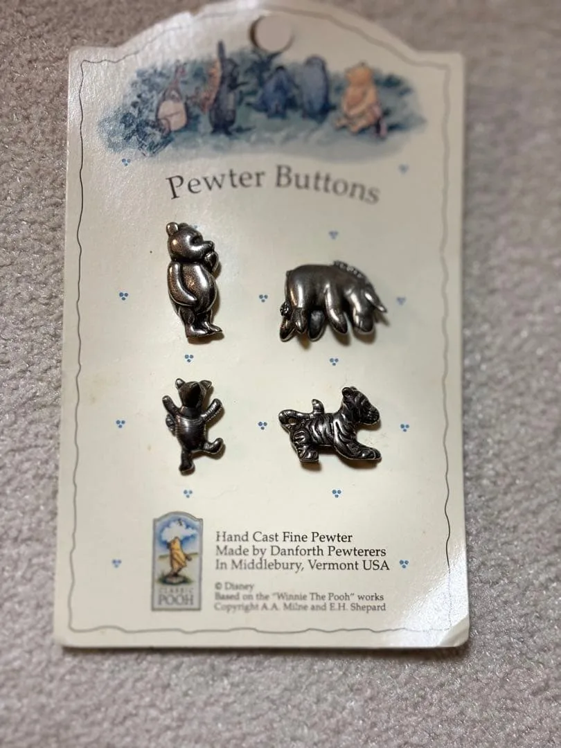クラシックプーPewter Buttons 4個セット デッドストック