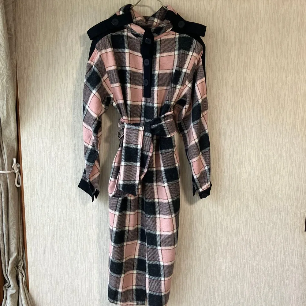 レトロ チェック柄 ロングワンピース 生地薄手 ピンク ベルト付 L 〜 XL