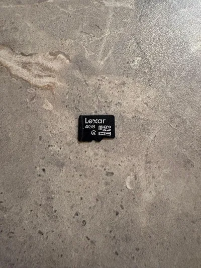 Lexar microSDHCメモリーカード 4GB
