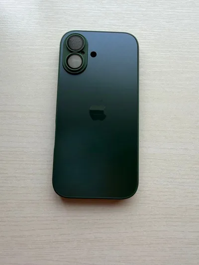 iPhone 17用ケース グリーン
