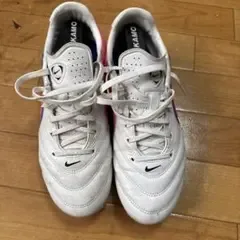 NIKE サッカースパイク ティエンポリゲラHG