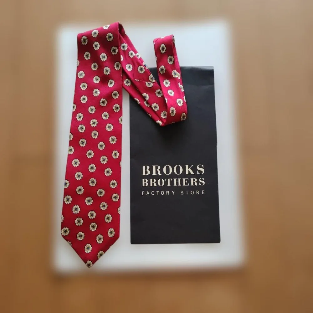 BROOKS BROTHERS ネクタイ 赤 花柄 シルク