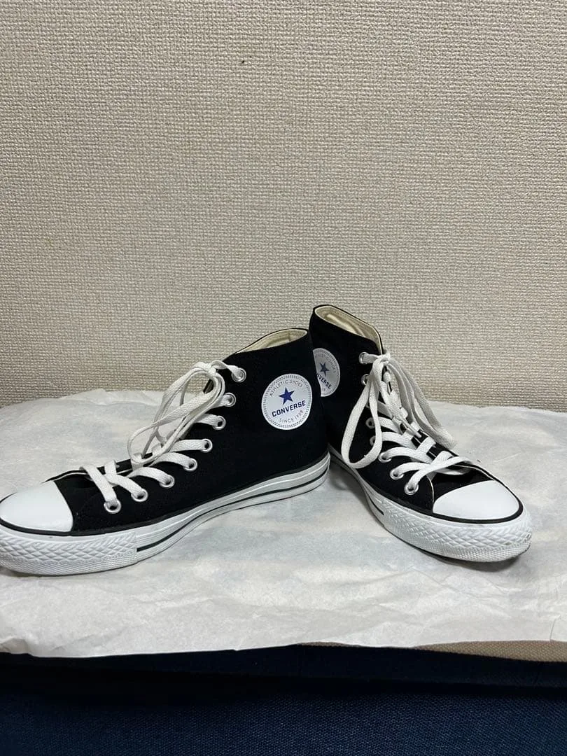 CONVERSE รองเท้าผ้าใบหุ้มข้อสูงสีดำ