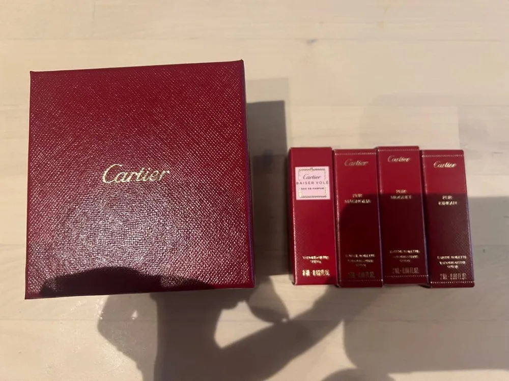 Cartier 紙袋 & box & 香水 ミニボトルセット