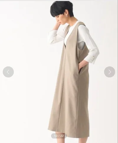 OPAQUE.CLIP กระโปรงจั๊มเปอร์คอวี LEPSIM Honeys