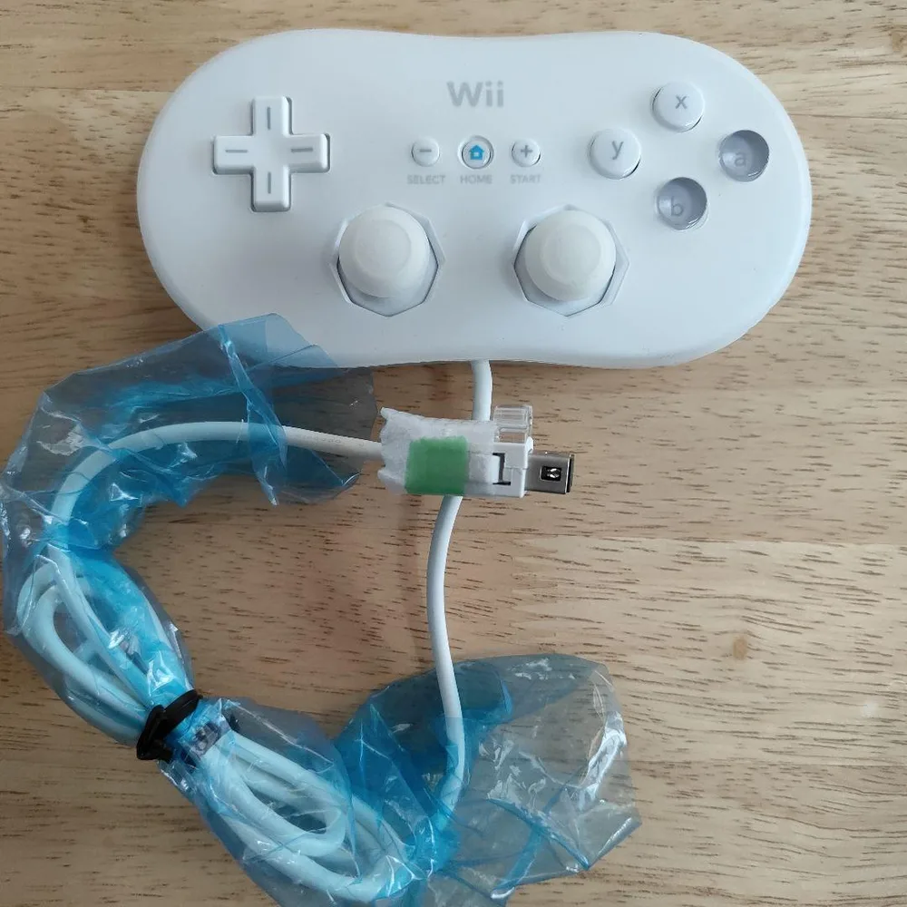 任天堂 Wii クラシックコントローラ