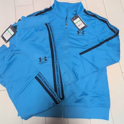 Under Armour 水色 ジャージ上下セット 150cm