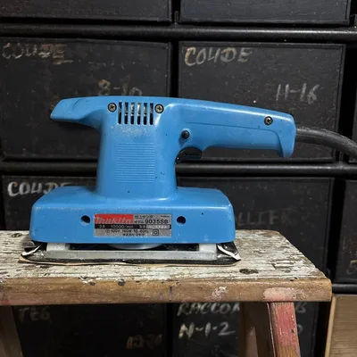 【可動品】マキタ Makita 仕上サンダ 9035SB DIY 大工道具 工具