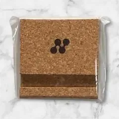 【非売品・新品未使用】コルク素材 スマホスタンド