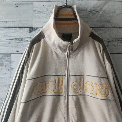 アディダス 刺繍 デカロゴ パイル トラックジャケット ベージュ×ブラウン