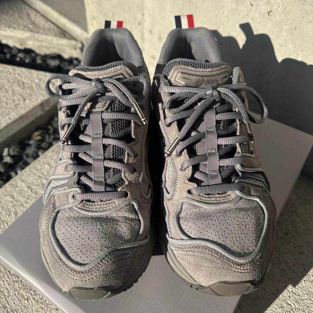 THOM BROWNE ゲルカヤノ14 asics