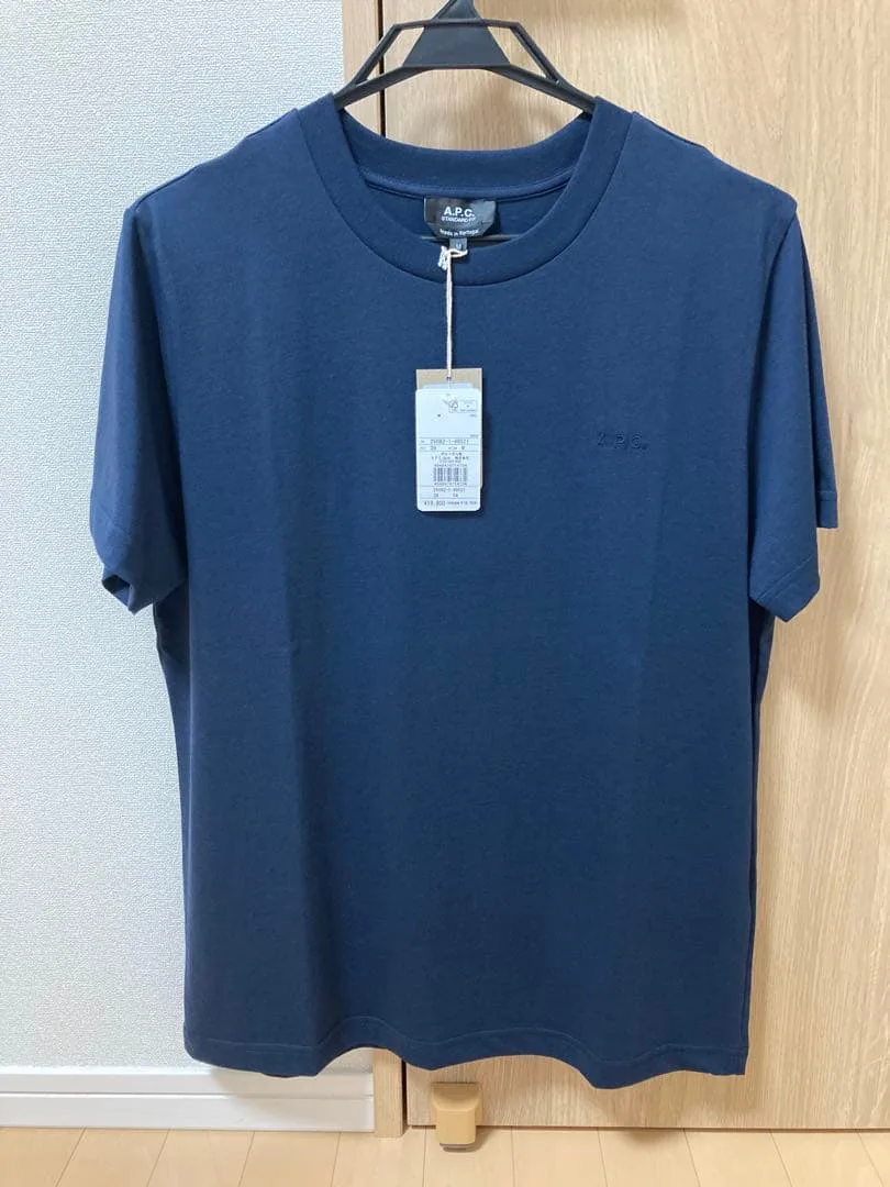 新品 A.P.C. STANDARD 刺繍入りTシャツ M ネイビー