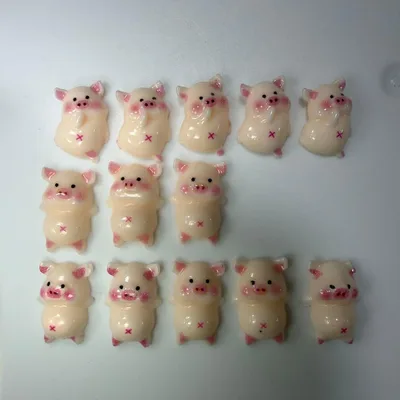 ネイルパーツ デコパーツ ブタ 13個