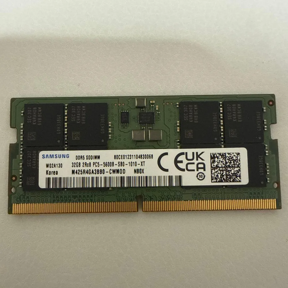 Samsung DDR5 SODIMM 32GB メモリー