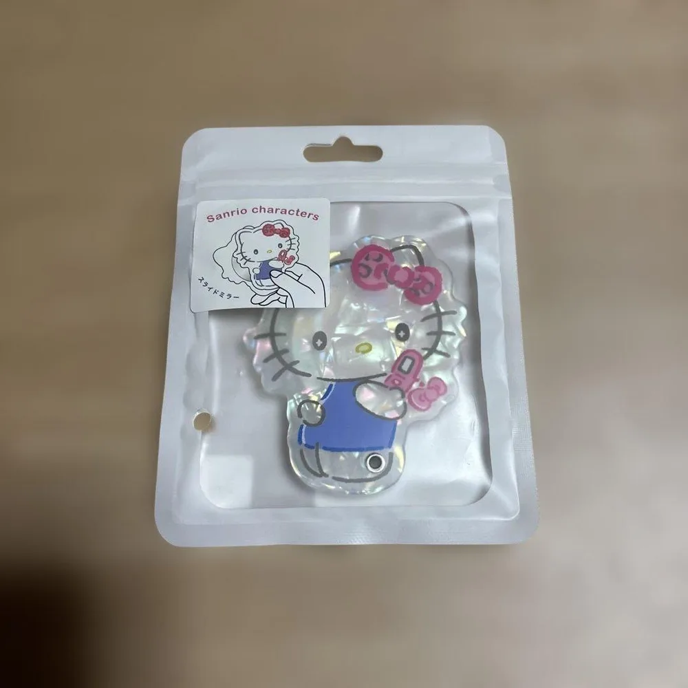 【新品】ハローキティ スライドミラー サンリオ