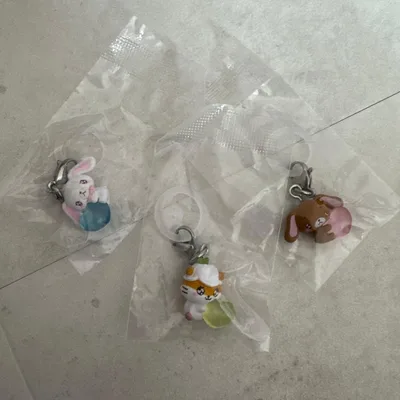【3点セット】サンリオキャラクターズ めじるしアクセサリー エモきゅん2