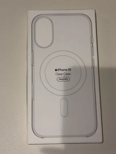 Apple純正 MagSafe対応 iPhone16 クリアケース