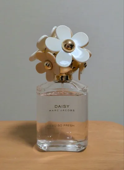 DAISY MARC JACOBS 香水