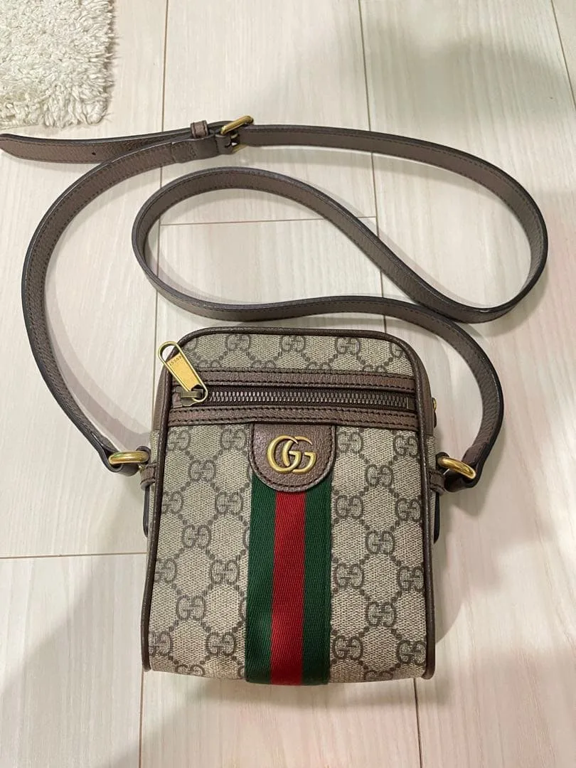 กระเป๋าสะพาย GUCCI Ophidia GG