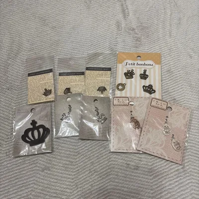 クラウン 王冠 チャーム まとめ売り 手芸素材