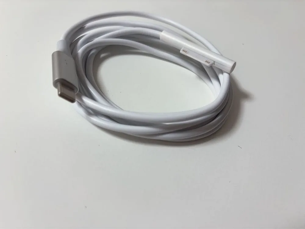 新品◎ USB- C SurfacePro PD急速充電ケーブル1.8m 15V