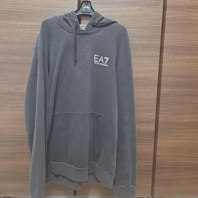 EA7 パーカー