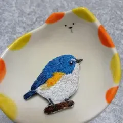 ルリビタキ 刺繍ブローチ ハンドメイド 野鳥