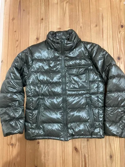 UNIQLO ダウンジャケット カーキ M
