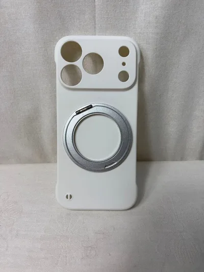 iPhone18Pro用 ケース スタンド付き