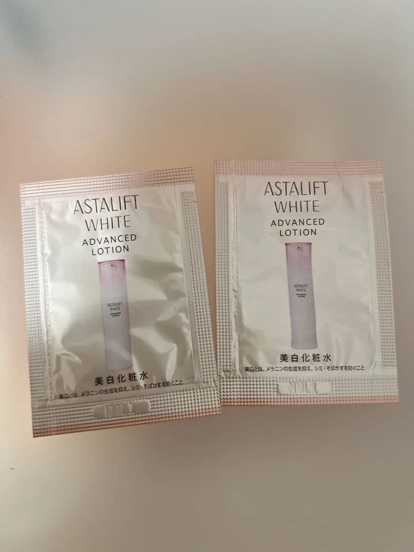 ASTALIFT WHITE アドバンスドローション サンプル 2包