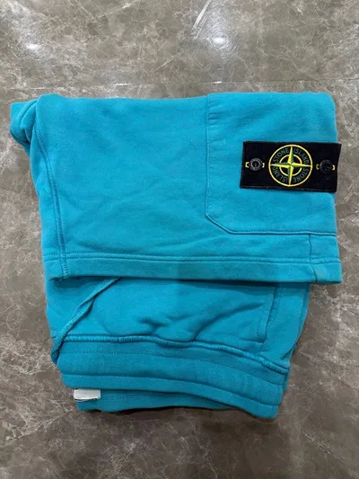 STONE ISLAND ハーフパンツ