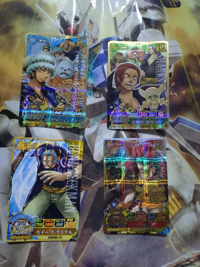 ワンピースベリーマッチアイシー シャンクス ロー キッド ベックマン