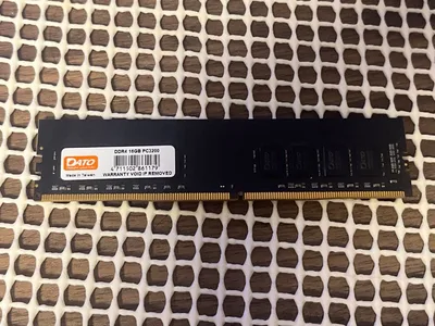 DATO DDR4 16GB PC3200 メモリ