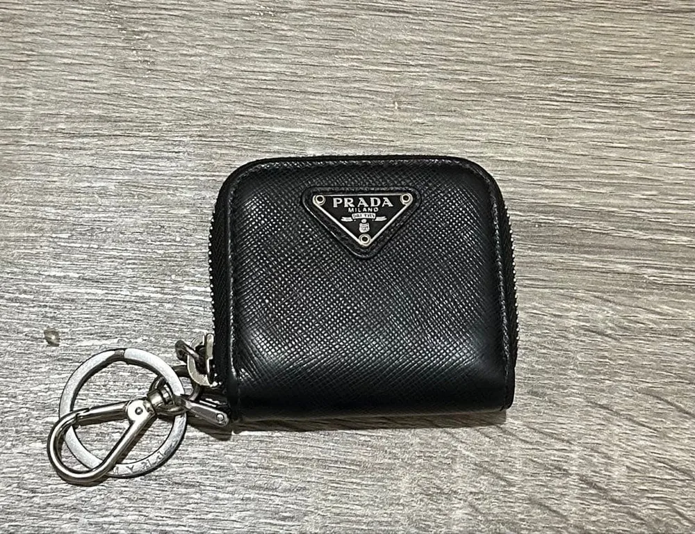 PRADA サフィアーノレザー コインケース キーリング付き
